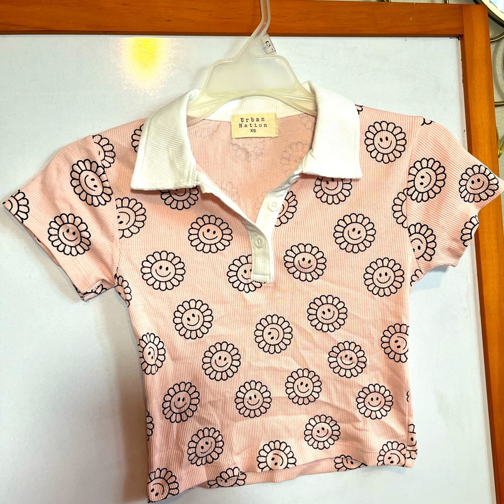 Kids polo with indie style print